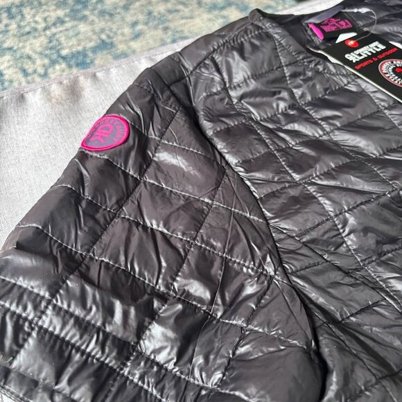 Women's Black Puffer Jacket - Picture 5 of 9